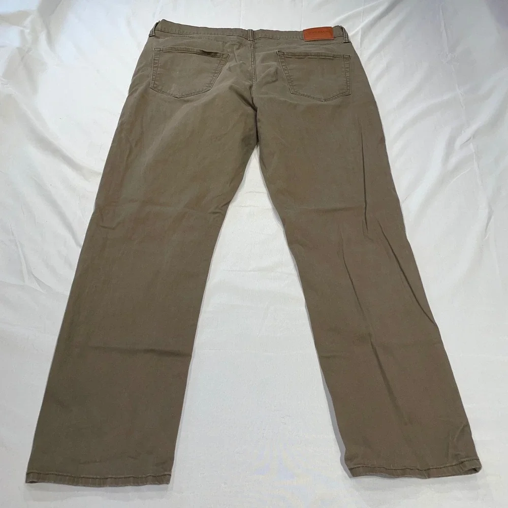 Lucky Brand 410 Athletic Straight Pants Mens 38x32 Brown 7MP10072
